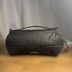 コ*ロ様 topology サコッシュ(Black Puffer)のサムネイル