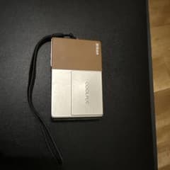 Nikon COOLPIX S70 コンパクトデジタルカメラのサムネイル