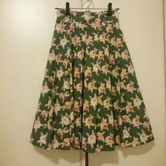 レトロ＊花柄スカートのサムネイル