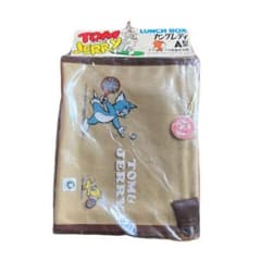 トムとジェリー 弁当箱 タウパック付 角型 三和鶴工業 当時物 デッドストック トムとジェリー 弁当箱 タウパック付 角型 三和鶴工業 当時物 デッド