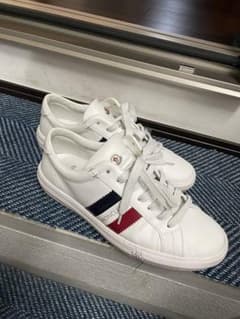 土日限定セール❗️【MONCLER】モンクレール　靴　スニーカー　サイズ42のサムネイル