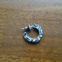 メンズピアス。ごつめ。のサムネイル