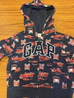 baby GAP 消防車柄 ジップアップパーカー 18-24ヶ月のサムネイル