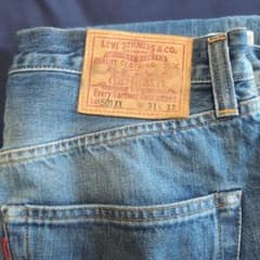 リーバイス501XX W31L32　Levi's1947年モデル　復刻　トルコ製のサムネイル