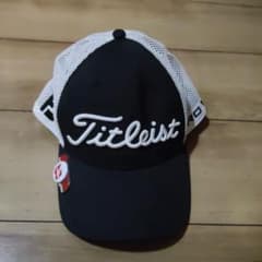 Titleist ゴルフ キャップ ブラック ホワイト　ボールマーカー付きのサムネイル
