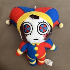 ポムニがいっぱい ボールチェーン付きぬいぐるみ 真顔