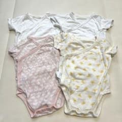ユニクロ　メッシュ　ベビー肌着 70cm 4枚セットのサムネイル