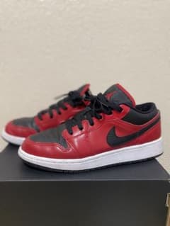 専用　NIKE Air Jordan 1 Low ナイキエアジョーダンのサムネイル