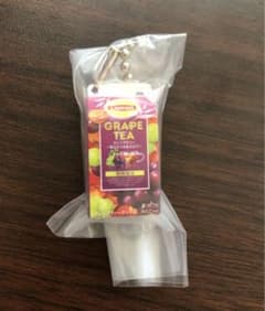 リプトンティーミニチュアチャーム　450ml GRAPE TEAのサムネイル