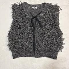 raffime ラフィミーループフリンジニットベスト ブラックのサムネイル