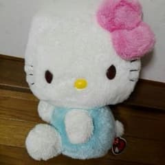 キティちゃんぬいぐるみのサムネイル