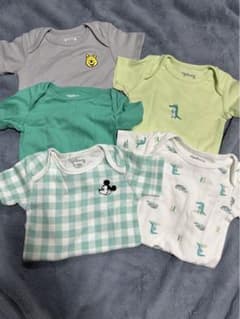 ロンパース5枚セット ６～9monthsのサムネイル