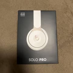 Beats by Dr Dre SOLO PRO IVORYのサムネイル