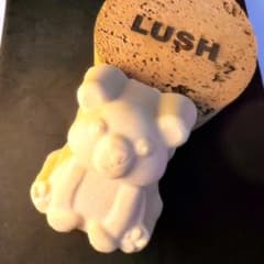 LUSH ソープ ポーラーベア 90g Polar bearのサムネイル