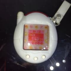 赤いたまごっちのサムネイル