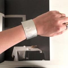 プレート バングルのサムネイル