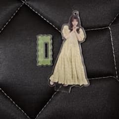 YUI アクリルスタンド アクスタのサムネイル
