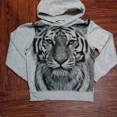 H&Mのトレーナーのサムネイル