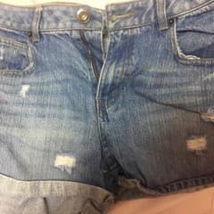 ダメージ 短パンのサムネイル