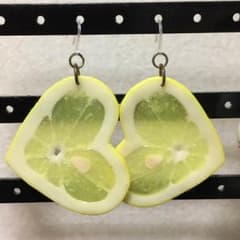レモン ピアス 樹脂のサムネイル