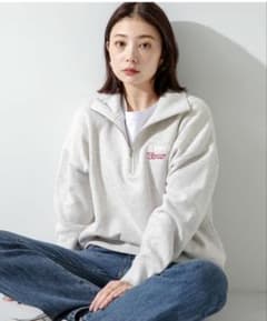 UR Sonny Label ハーフZIPエンブロイダリースウェット