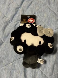 サンリオ 黒ミャクミャク なりきりぬいぐるみ BCハローキティ カラビナ