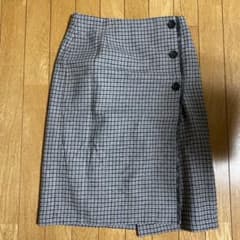 チェック　タイトスカートのサムネイル