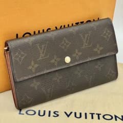 ヴィトン モノグラム ポルトモネ クレディ 長財布 カード 2 枚 M61725 ヴィトン モノグラム ポルトモネ クレディ 長財布 カード 2 枚 M61725