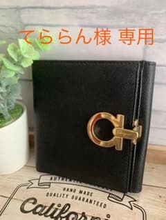 サルヴァートレフェラガモ 折財布 財布 黒 ブラックのサムネイル