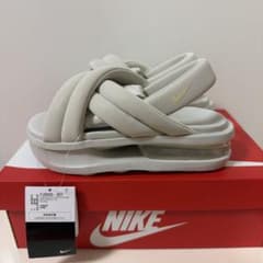 24cm NIKE エアマックス アイラ クリーム - メルカリ