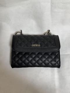 GUESS キルティング ブラックショルダーバッグのサムネイル