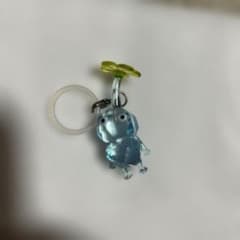 ピクミン　めじるしチャーム　ガチャガチャ　氷ピクミンのサムネイル