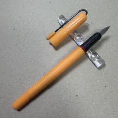 新品 廃盤 Rotring ロットリング altro アルトロ 万年筆 オレンジ