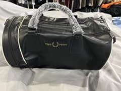 FRED PERRY バレルバッグ L9246 未使用 タグ付のサムネイル