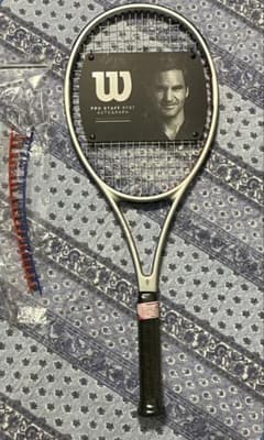 ⭐️新品未使品 PRO STAFF RF97 Laver Cup V13 - メルカリ