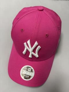 NEW ERA 9FORTY キャップ　ショッキングピンクのサムネイル