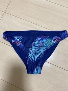 Roxy ビキニ　ボトムスのサムネイル