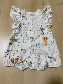 ロンパース　ampersand ベビー 女の子 60サイズ フリルのサムネイル