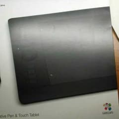 ペンタブ Intuos pro mediumのサムネイル