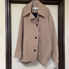 ZARA オーバーサイズ ベージュコートのサムネイル