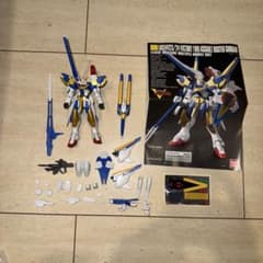 HG V2アサルトバスターガンダム ガンプラのサムネイル