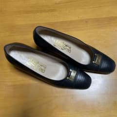 パンプス 黒のサムネイル