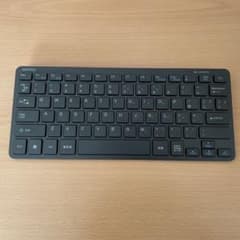 Bluetoothキーボード　BSKBB22のサムネイル