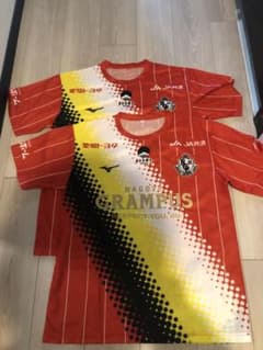 名古屋グランパス BEAMS 配布ユニフォー厶 2枚セットのサムネイル