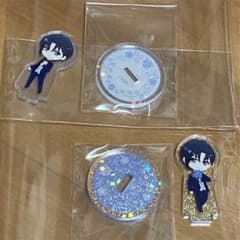 【わらびもち様専用】アイナナ 和泉一織 ぷちなな アクリルスタンドのサムネイル