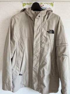 ノースフェイス　マウンテンパーカーのサムネイル