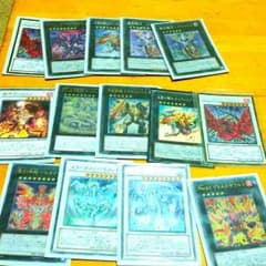 遊戯王聖刻(せいこく) デッキのサムネイル
