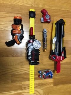 仮面ライダーのサムネイル