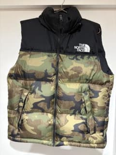 THE NORTH FACE ダウンベスト 迷彩・黒のサムネイル