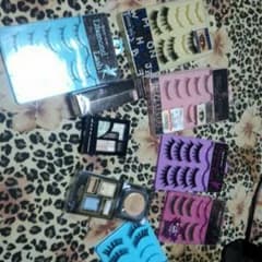 コスメセットのサムネイル